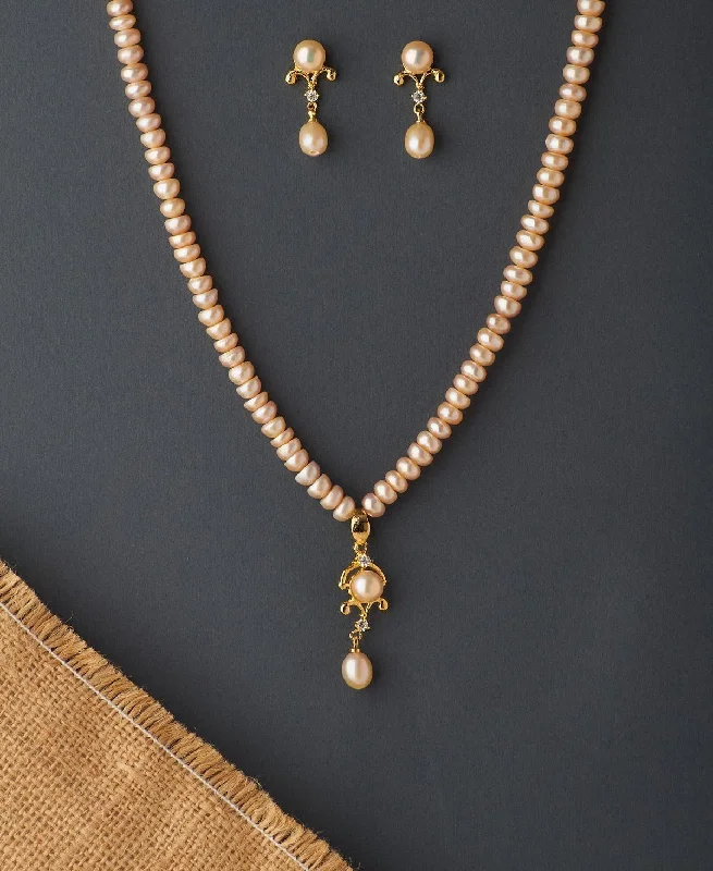 gold necklaces for women -Beautiful Real Pearl Necklace Set