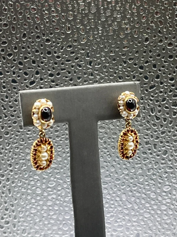 trendy drop earrings for women -trendy drop earrings for women -Ladies Antique 14 Karat Solid Yellow Gold Cabochon Garnet and Pearl Earrings