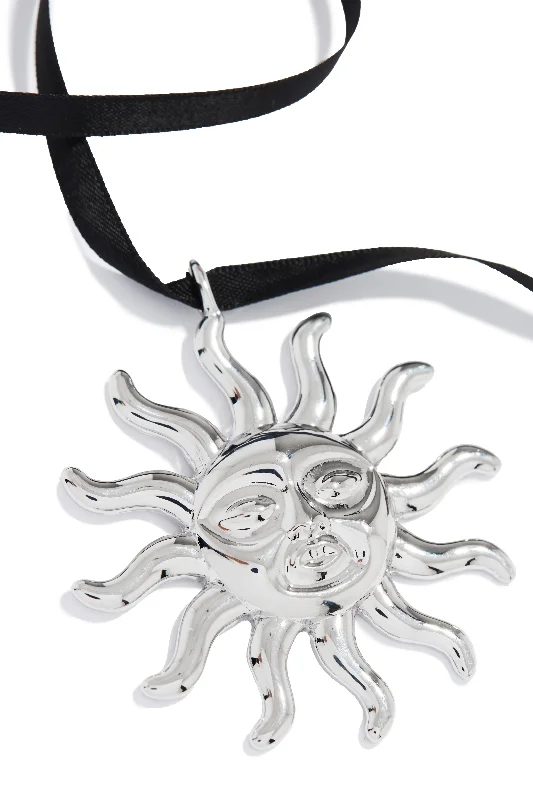 large pendant necklaces for women -Solana Statement Sun Necklace - Silver