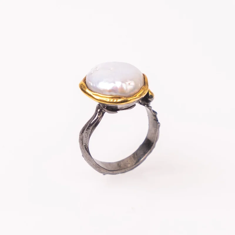 unique gemstone rings for women -Pearl Black Ring