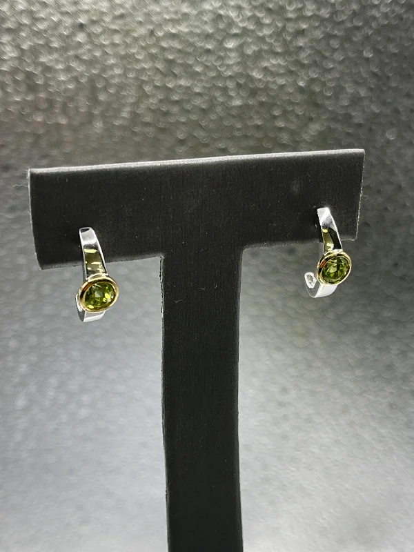 small stud earrings for women -small stud earrings for women -Ladies 14 Karat White Gold and Peridot Post Earrings