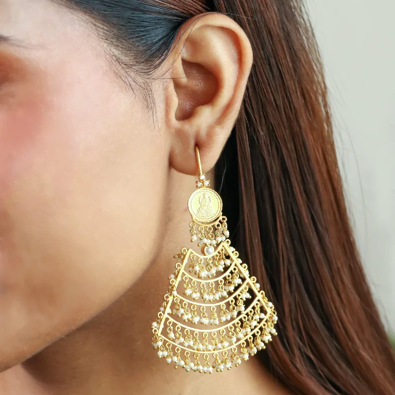 women’s gold statement earrings -women’s gold statement earrings -Kuber 999 Statement Sui Dhaga