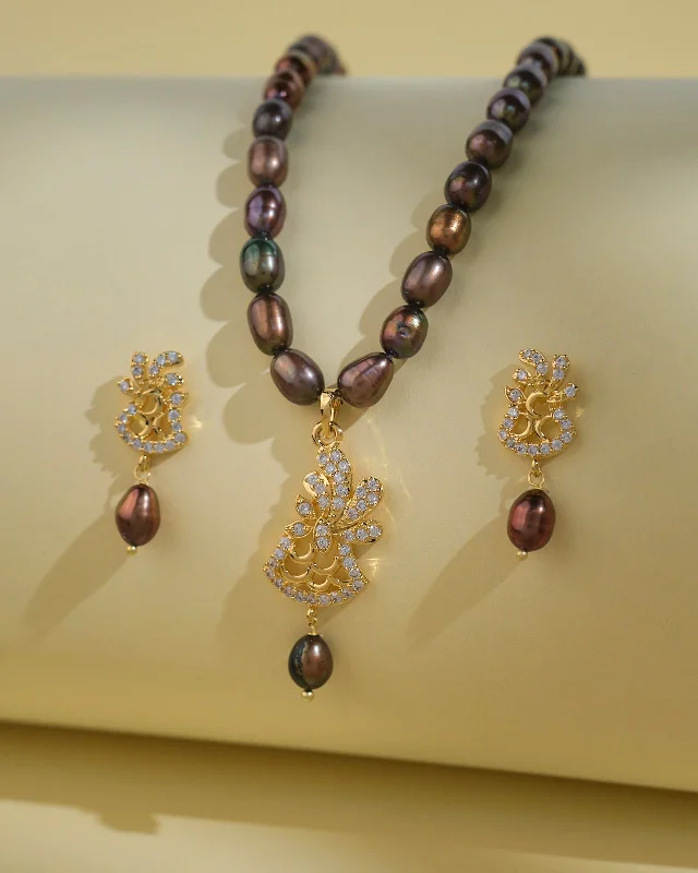 women’s trendy layered necklaces -Beautiful Pearl Necklace Sets