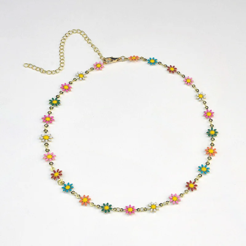 Color Little Daisy Necklace