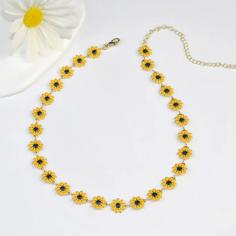 Yellow Daisy Necklace