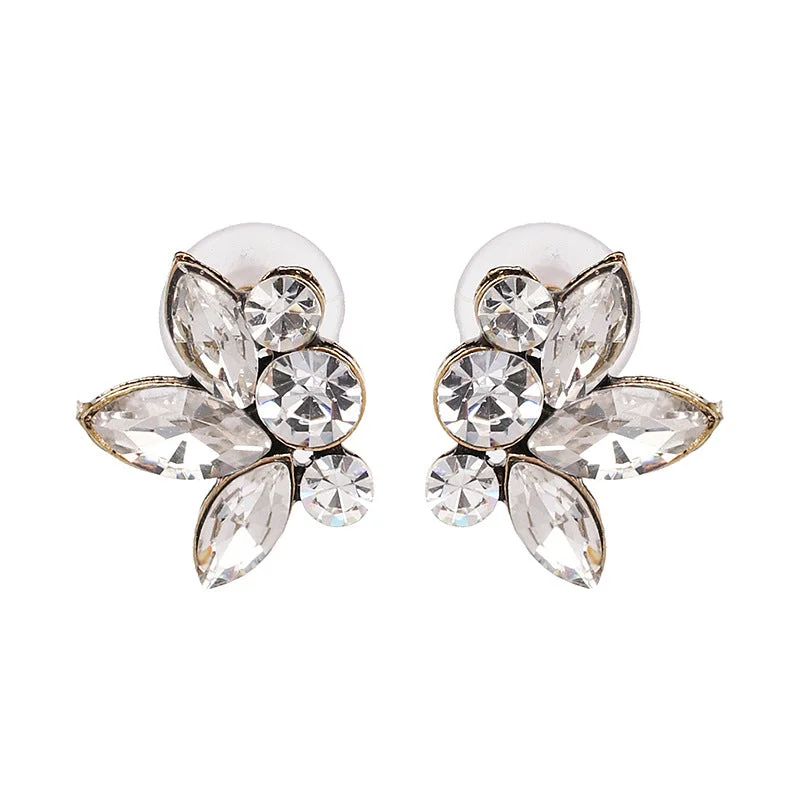 white gold engagement rings for women -New Style Leaf Diamond Stud Earrings